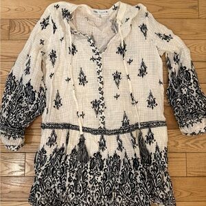 Zara Cream and Black Patterned Dress